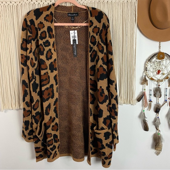 Alison Andrews NWT Animal Print Sweater Cardigan Size Large - Picture 6 of 10